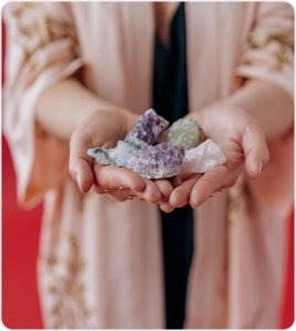 Img_Travel_S.4-3-1-268x300